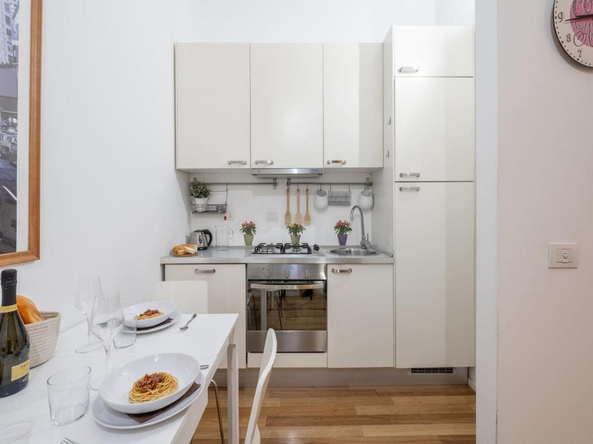 Comfortable One Bedroom Apartment in Milan Downtown Buitenkant foto
