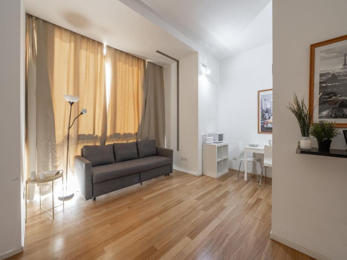 Comfortable One Bedroom Apartment in Milan Downtown Buitenkant foto