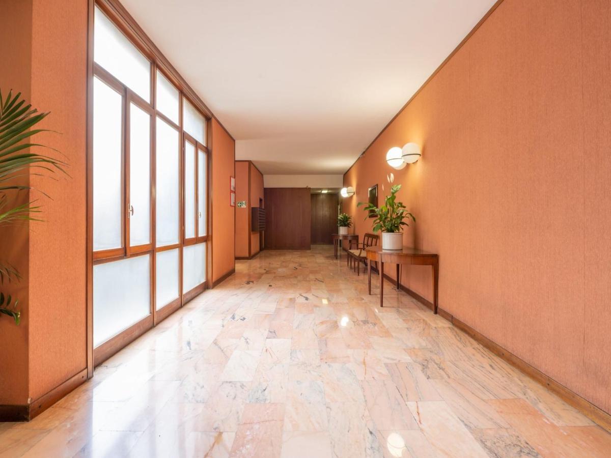 Comfortable One Bedroom Apartment in Milan Downtown Buitenkant foto