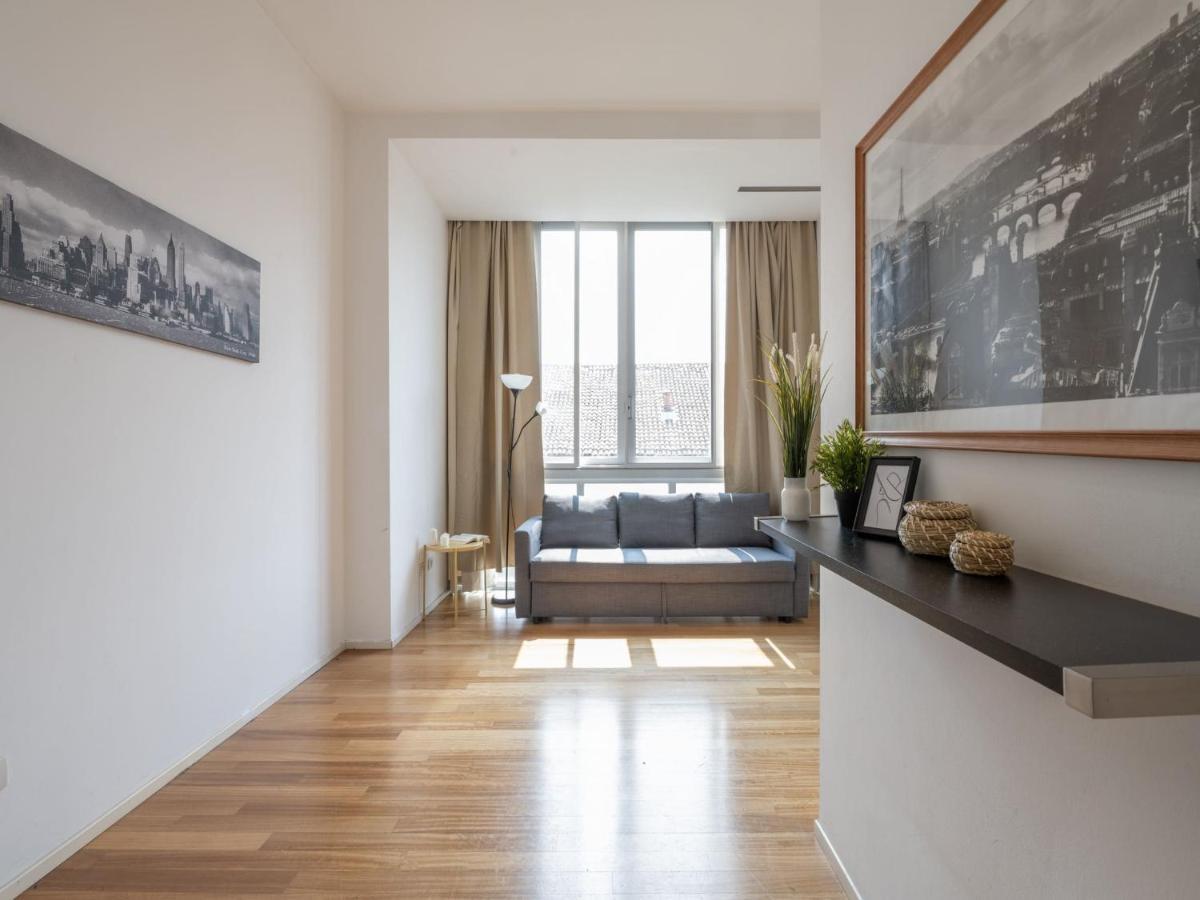 Comfortable One Bedroom Apartment in Milan Downtown Buitenkant foto