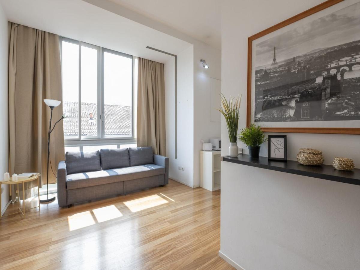 Comfortable One Bedroom Apartment in Milan Downtown Buitenkant foto